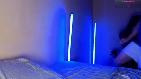 Theo Ravi online show from April 23, 3:47 am