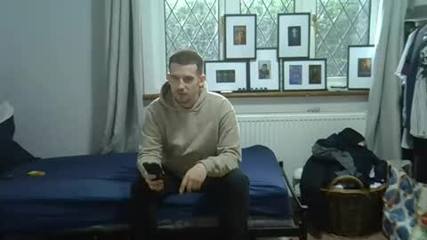 theprofessorxo online show from April 9, 6:02 pm