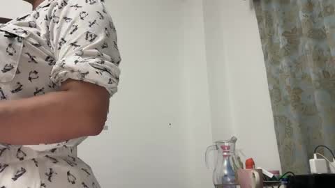 Snapshot of therealcamilabaddie chatting on March 1, 6:13 am therealcamilabaddie online show from March 1, 6:13 am