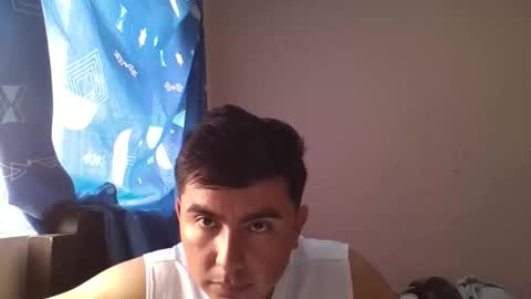 Theron Devereaux online show from April 19, 4:08 pm