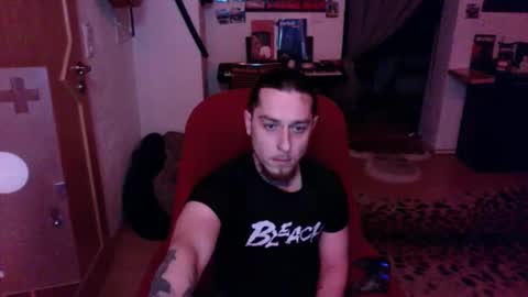 Snapshot of theshowercock chatting on October 22, 9:27 pm theshowercock online show from October 22, 9:27 pm
