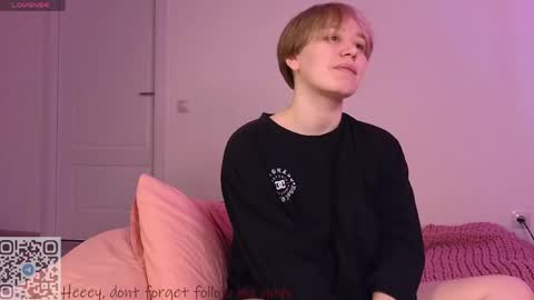 Lucia online show from April 24, 12:18 pm