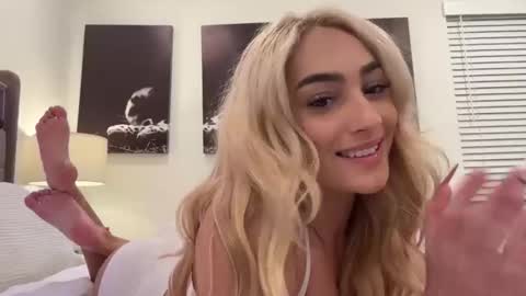 Stormi online show from October 28, 4:46 am