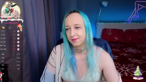 Snapshot of thetrixy chatting on December 10, 10:06 am The Great And Powerful Trixie online show from December 10, 10:06 am