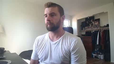 troy online show from April 4, 9:55 pm