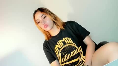 stella online show from October 26, 3:23 pm