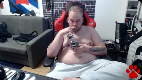 PupWolfy online show from January 7, 3:23 pm