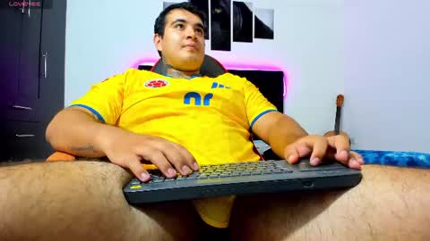 Thiago online show from July 24, 3:26 am