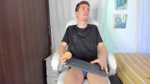 Manuel online show from September 14, 3:09 am