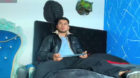 Thiago Vegga online show from July 26, 4:10 am