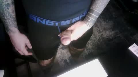 thicchogg online show from March 1, 12:37 am