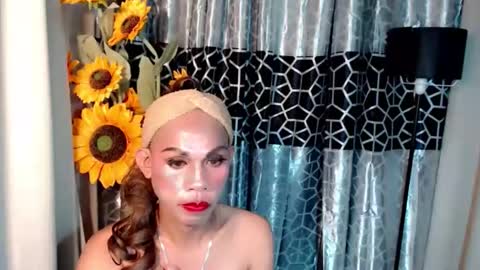 gil online show from May 22, 10:55 am