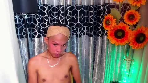 gil online show from June 13, 2:11 am