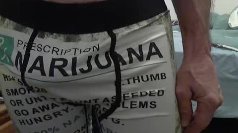 thickandvainy online show from February 26, 10:40 am