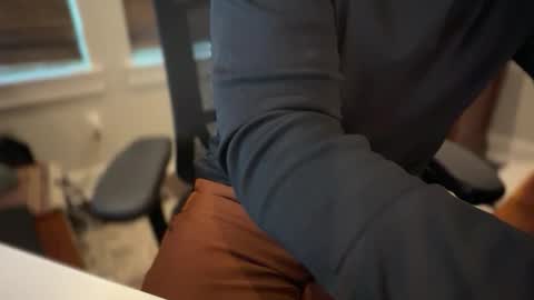 thickcock_9 online show from December 3, 7:47 pm