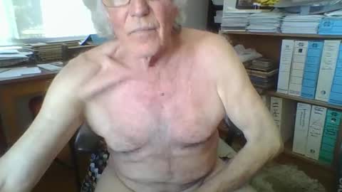 Snapshot of thickcockat71 chatting on September 30, 1:27 am Thickcockat71 online show from September 30, 1:27 am