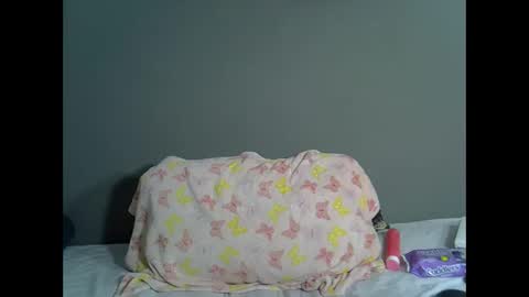 thickjuicyp04 online show from October 6, 9:10 pm