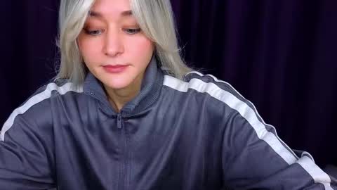 thief_of_hearts_ online show from October 2, 11:47 pm