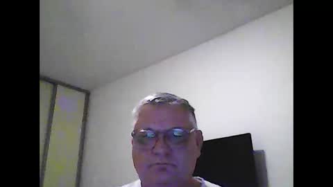 Thierrysymp online show from November 1, 12:00 am