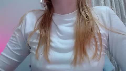 sara online show from November 12, 2:58 am