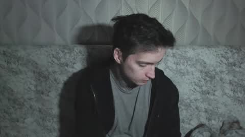 Andy online show from April 2, 5:09 pm