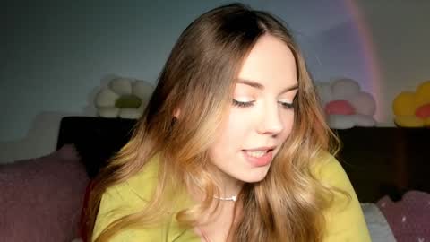 Snapshot of thisisamelia chatting on January 12, 2:52 pm Amelia  shows on mondays fridays and sundays  if anything changes im giving updates on my fansly  online show from January 12, 2:52 pm