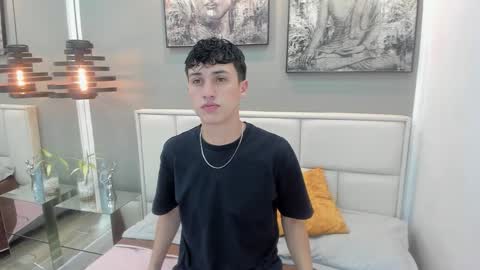 Thom online show from March 19, 12:21 pm