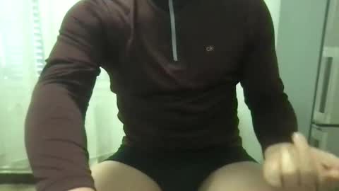 Thom Asss online show from November 11, 8:38 am