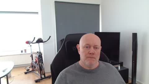 thomas315627 online show from June 14, 1:46 pm