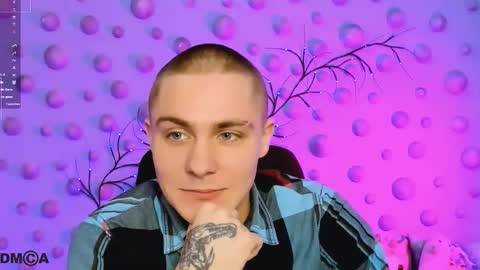 Thomas online show from December 22, 9:49 am