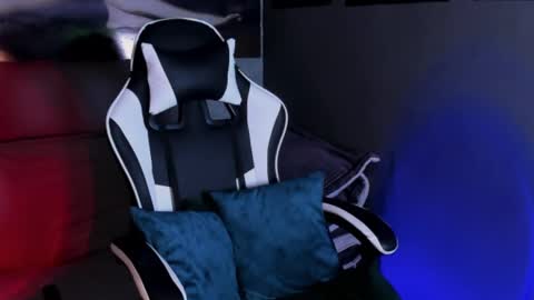 Thomas 3  JUST STAY AND BE MY LAST LOVE online show from April 4, 2:51 am