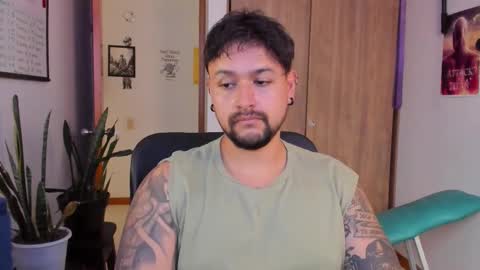 Thomas online show from December 18, 7:09 pm