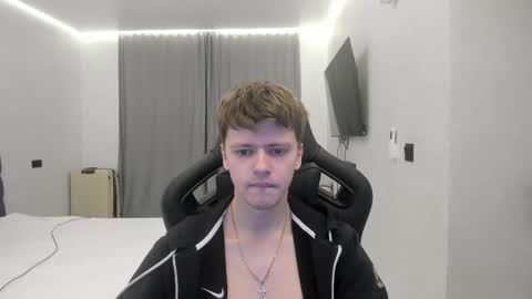 Tomas online show from February 11, 2:37 am