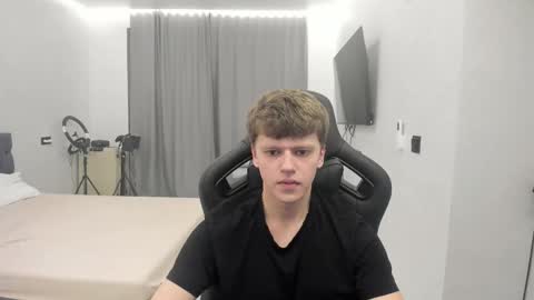 Tomas online show from February 20, 5:26 pm