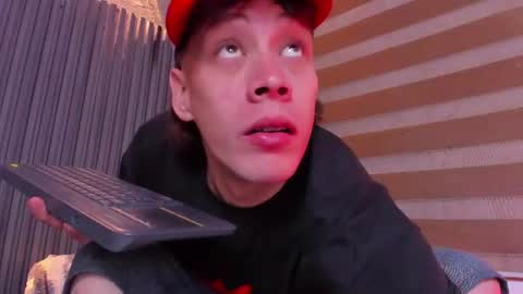 thomas_woolf online show from July 18, 12:40 pm