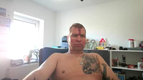 thomsen1478 online show from April 11, 9:13 am