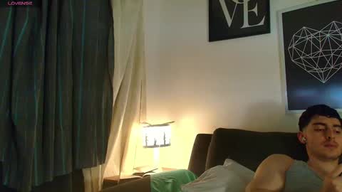 thomylov online show from October 21, 3:11 am