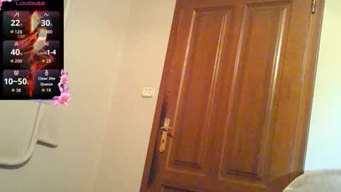 Snapshot of thongsandstockings chatting on September 11, 9:49 pm Thongsandstocking online show from September 11, 9:49 pm