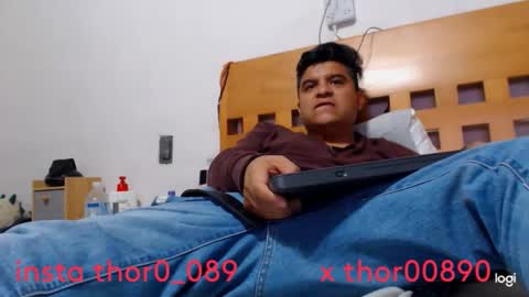 thor0200 online show from February 13, 4:27 am