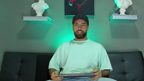 evans online show from October 29, 2:02 am