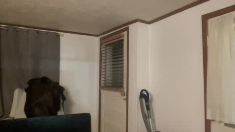 throatyygoat online show from April 7, 2:46 am