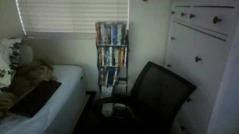 Throw11 online show from June 14, 2:24 am