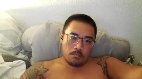 thrustinjustin808 online show from December 5, 5:55 pm