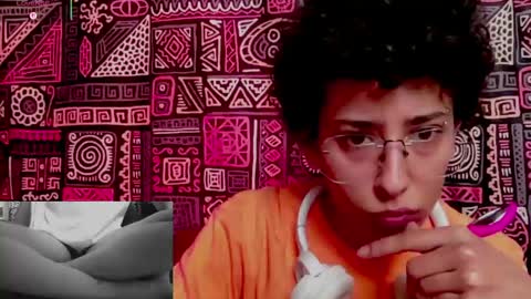 Thumbelino online show from April 21, 7:15 am