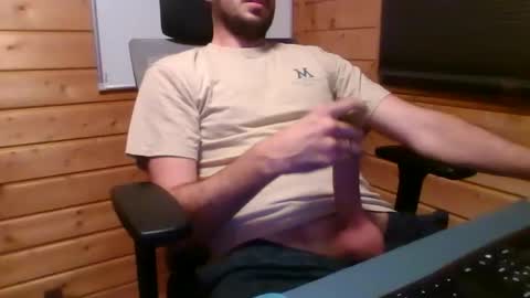 toobigcockforonegirl online show from May 27, 7:33 pm
