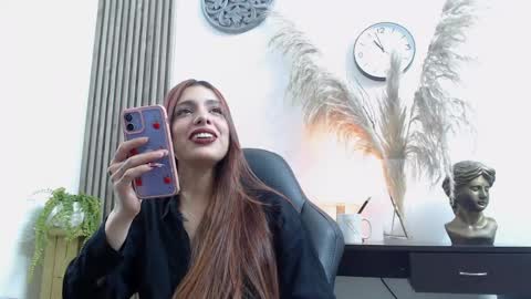 LIA online show from April 24, 3:58 pm