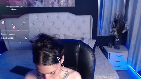 LIA online show from September 25, 1:07 pm