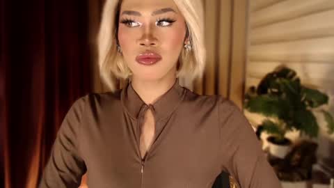 Sam online show from February 15, 9:08 am