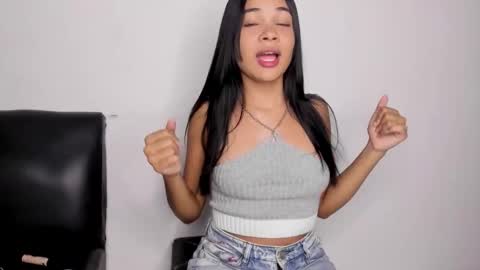 tibustream online show from February 20, 8:33 pm