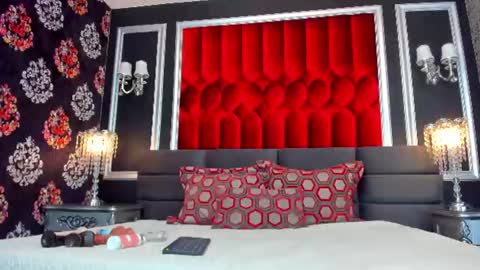 tiffannyhernadez online show from July 24, 7:55 pm